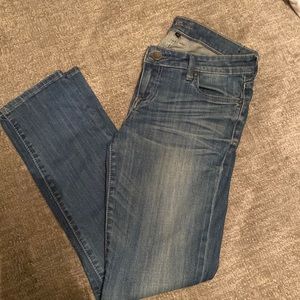 Kut straight legs jeans. Size 4.